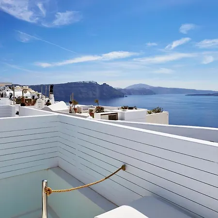 アパートホテル Collection Boutique Suites