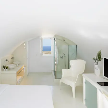 アパートホテル Collection Boutique Suites イア