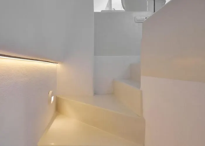 Апарт-отель Collection Boutique Suites